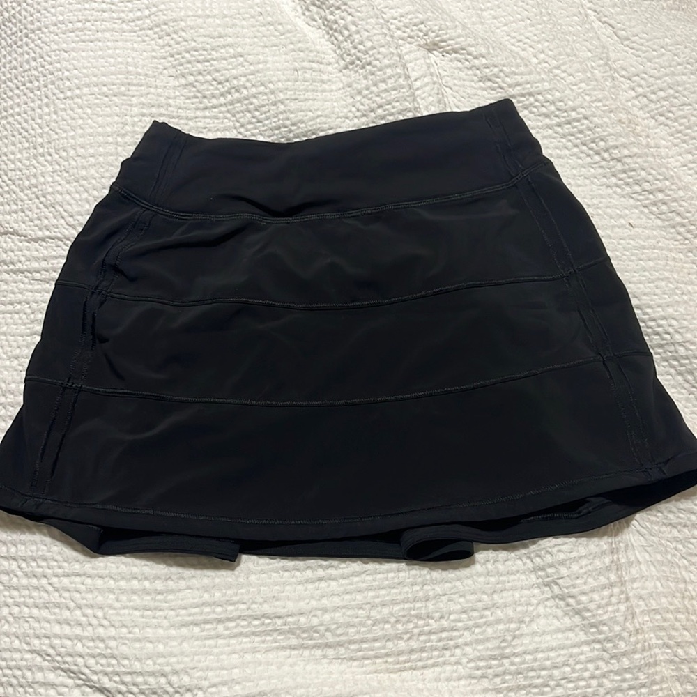 Lulu pace rival skirt